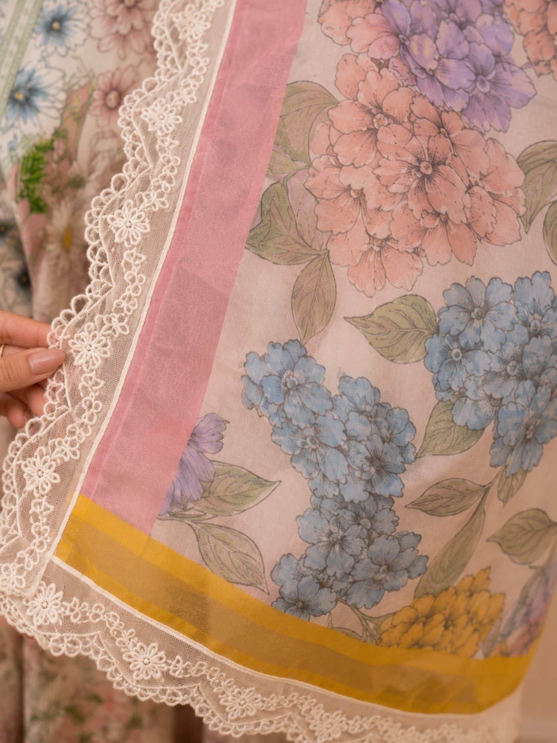 3-Piece Floral Summer Collection - Image 3